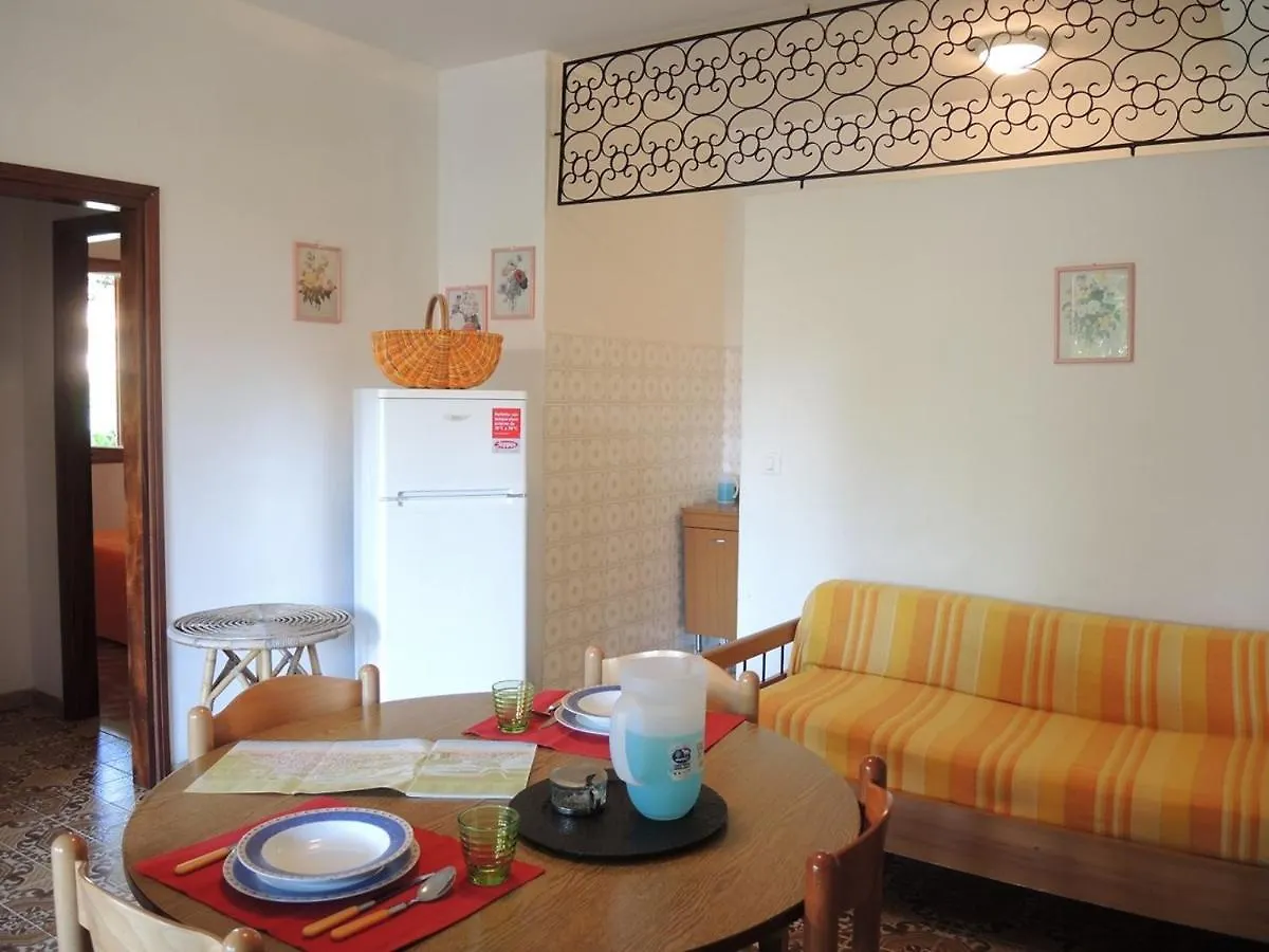 Cozy Two-Bedroom Apartment 500M From The Sea Bibione Italy