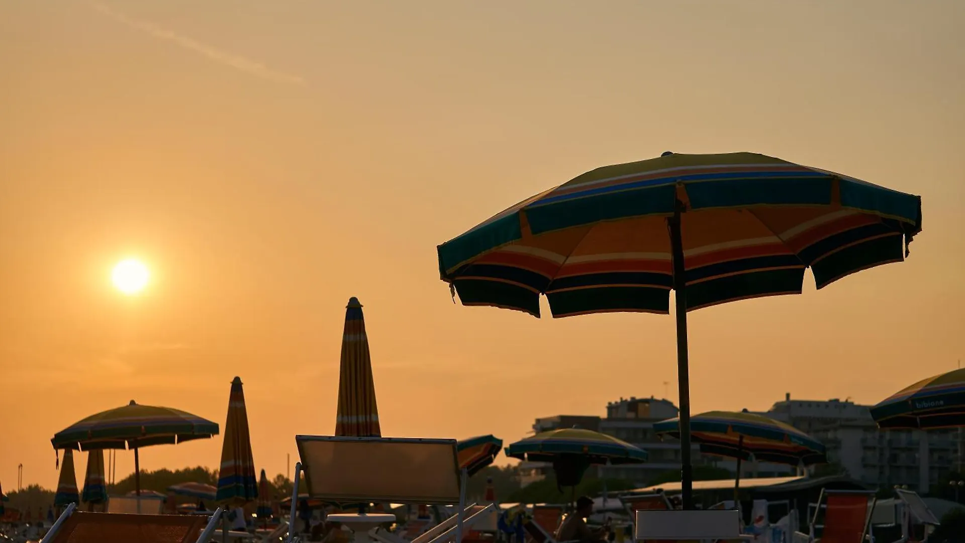 Cozy Two-Bedroom Apartment 500M From The Sea Bibione 0*,
